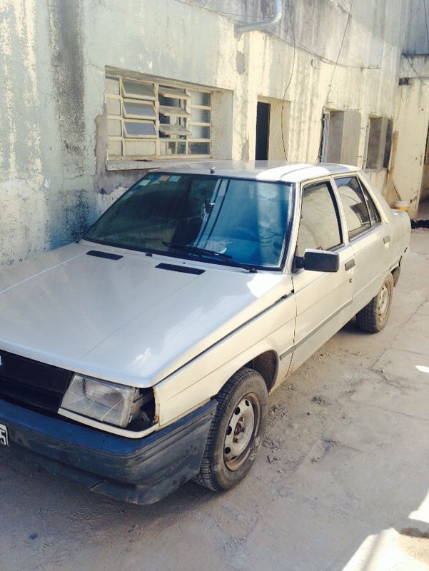 Renault secuestrado