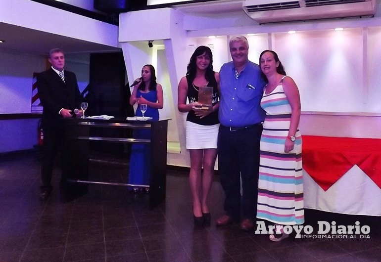 comedor infantil oro