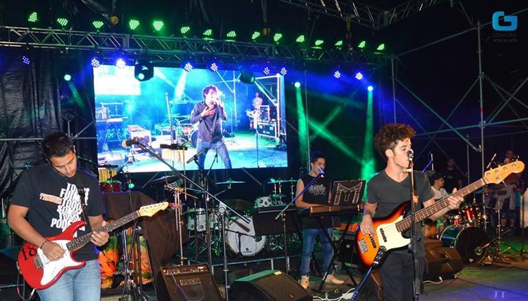 festival 8