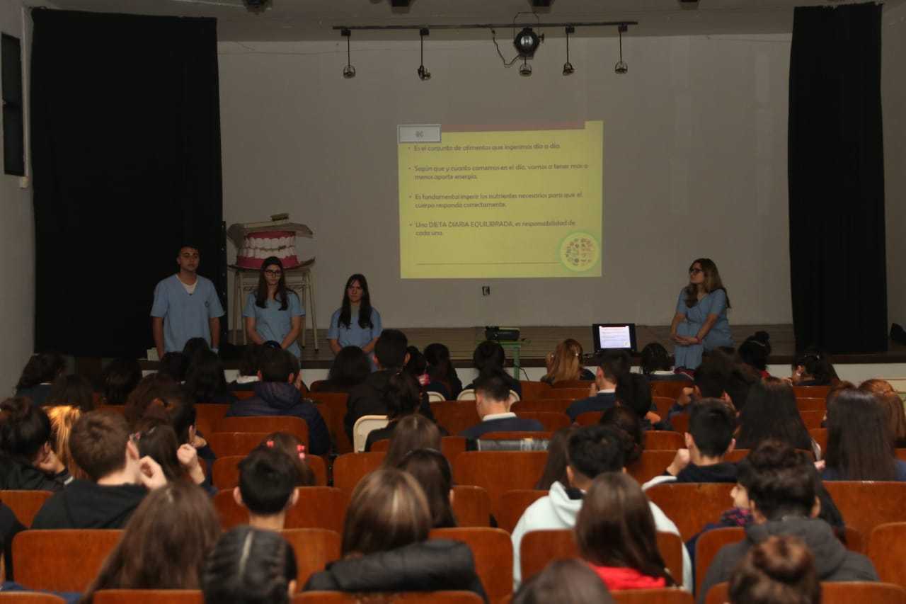 alumnos iunir