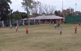 Imagen de Uni&oacute;n y Talleres se enfrentan hoy por la vuelta de los Cuartos de Final en 1era Divisi&oacute;n.