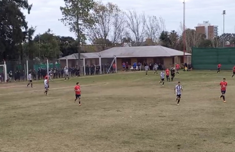 Imagen de Unión y Talleres se enfrentan hoy por la vuelta de los Cuartos de Final en 1era División.