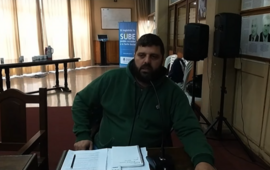 Sebasti&aacute;n Ghione durante su exposici&oacute;n hoy en el Concejo.