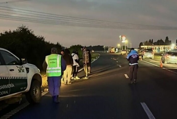 Imagen de Dos personas murieron al ser atropelladas en la autopista Rosario-Buenos Aires