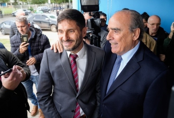 Pullaro: Aunque parezca mentira, por donde sale la riqueza en la República Argentina es camino de tierra". (Alan Monzón/Rosario3)