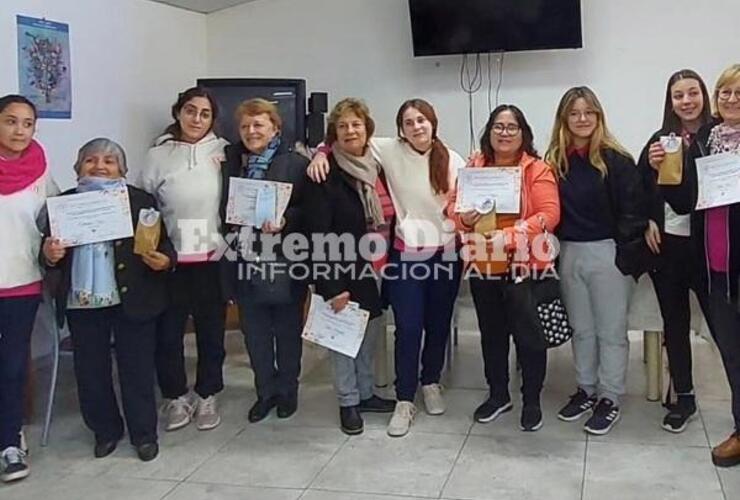 Imagen de Jornada de abuelos y nietos en la Escuela Comercial