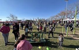 Imagen de Circo Itinerante Santafesino en la Plaza Ra&uacute;l Alfonsin.