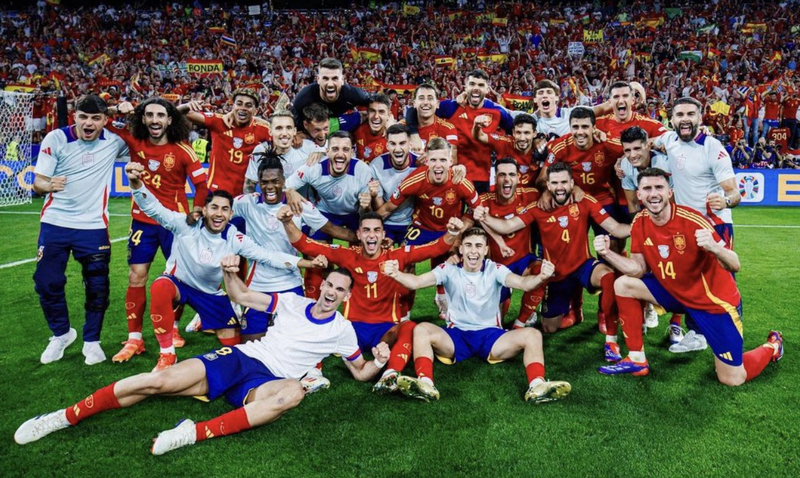 Imagen de Espa&ntilde;a se consagr&oacute; Campe&oacute;n de la Eurocopa, al ganarle a Inglaterra.