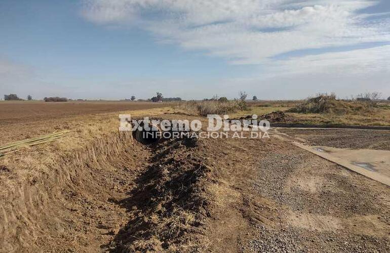 Imagen de Albarellos: Cambiaron alcantarillas en la zona sur de la localidad