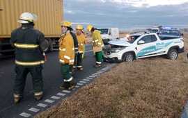 Imagen de Colisi&oacute;n entre un cami&oacute;n y un utilitario