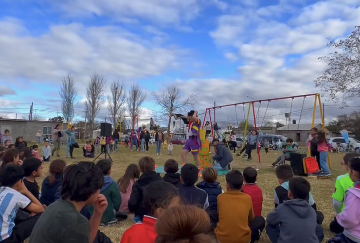 Imagen de Agenda Julio: Jornada de Teatro y Magia en el Parque Santa Anita.