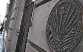 Imagen de Milei orden&oacute; la disoluci&oacute;n de la Agencia Federal de Inteligencia y se reflota el regreso de la Side