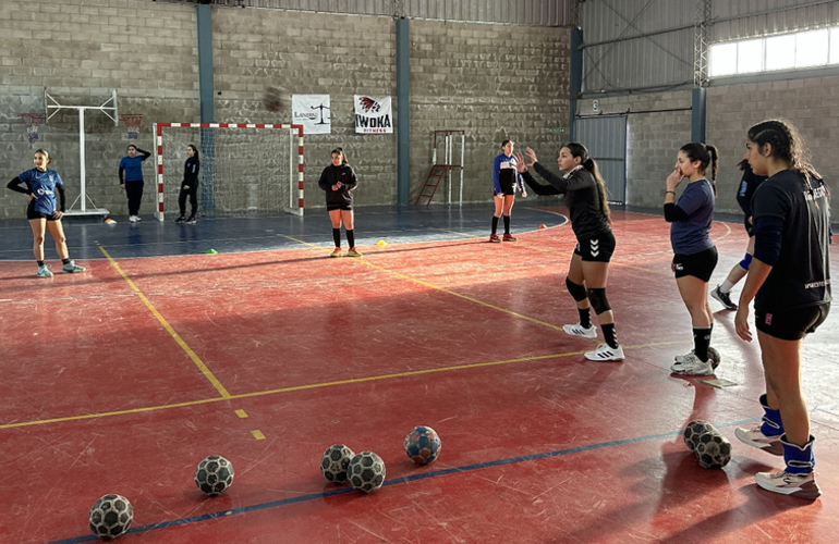 Imagen de Concentración de Selecciones Rosarinas de Handball en Talleres.