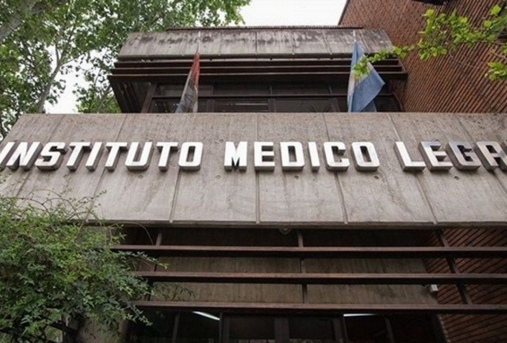 El cuerpo fue enviado al Instituto Médico Legal para la realización de la autopsia.