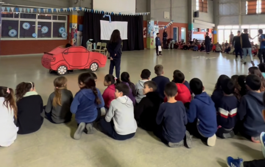 Imagen de Actividad sobre Seguridad Vial en la Escuela Primaria 'Juan Larrea'.