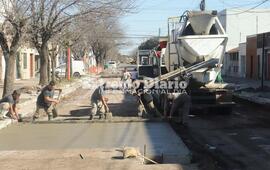 Imagen de Avanza la obra de reparaci&oacute;n integral de calle Juan B Justo al 200