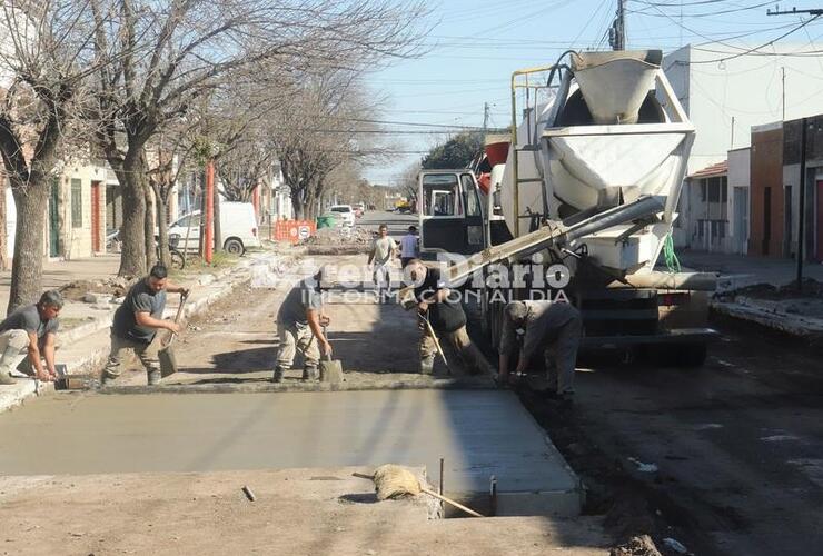 Imagen de Avanza la obra de reparación integral de calle Juan B Justo al 200