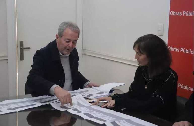 Imagen de Arroyo Seco gestiona proyectos clave en Santa Fe para Obras y Educaci&oacute;n