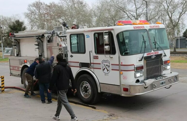 Imagen de Bomberos Voluntarios recuperó autobomba tras costosa reparación