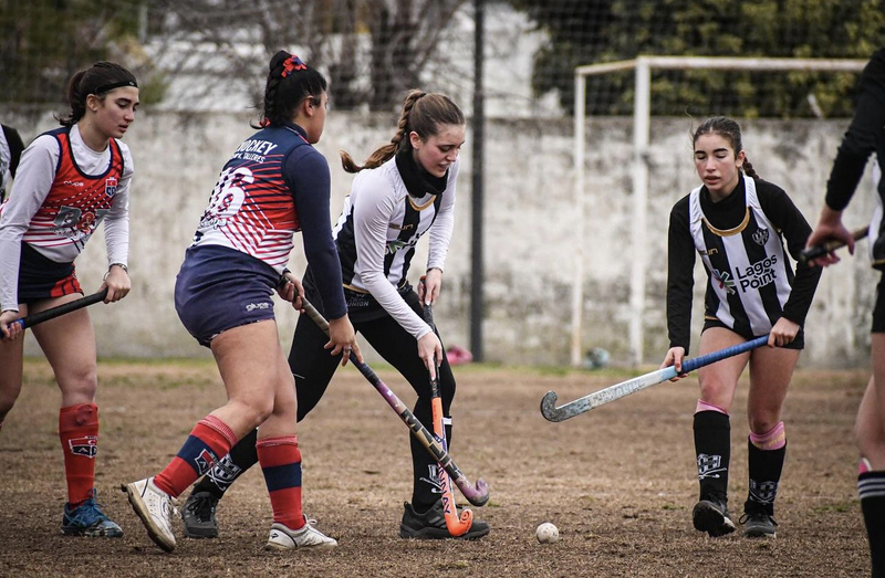 Imagen de Jornada de hockey femenino entre Uni&oacute;n y Talleres.