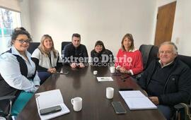 Imagen de Alvear: Reuni&oacute;n para programar las capacitaciones con el Centro Tecnol&oacute;gico "Jos&eacute; Censabella"