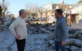 El gobierno municipal encar&oacute; la obra de reparaci&oacute;n de pavimento en Juan B. Justo.