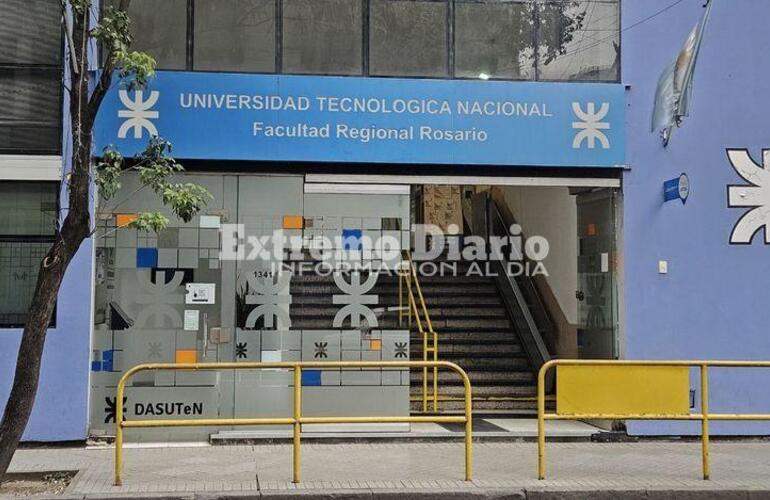 Imagen de Fighiera: Charla para los ingresantes a la Universidad Tecnol&oacute;gica Nacional