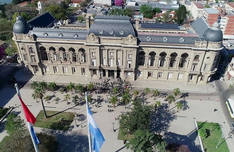 Imagen de El gobierno de Santa Fe demand&oacute; a Naci&oacute;n por una deuda de casi 70.000 millones de pesos