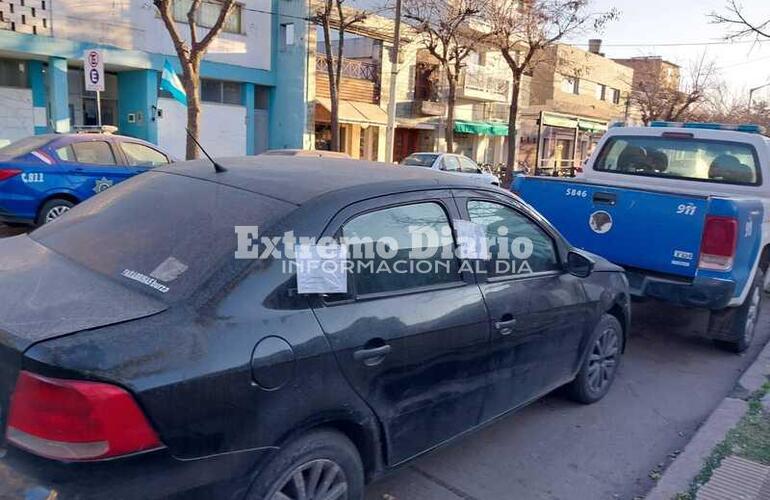 Imagen de Insistencia en la retirada de vehículos siniestrados de la zona centro