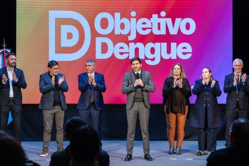 Imagen de �Objetivo Dengue�: la provincia invertir&aacute; 8.000 millones de pesos contra la enfermedad