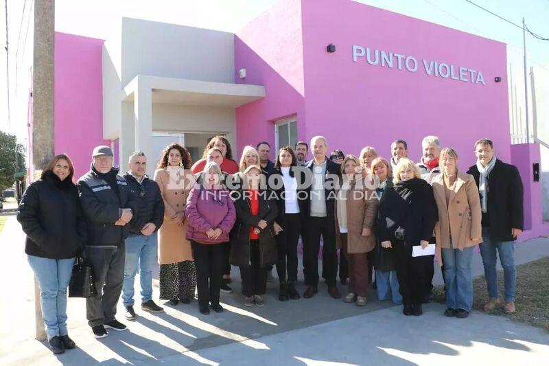Imagen de Arroyo Seco: Reinauguraron el Punto Violeta