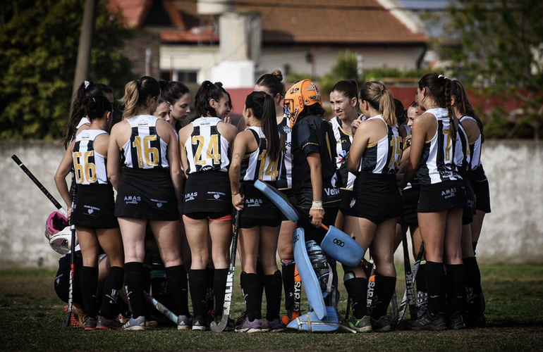 Imagen de Hockey Unión: Jugadoras y Cuerpo Técnico convocadas para los Seleccionados.