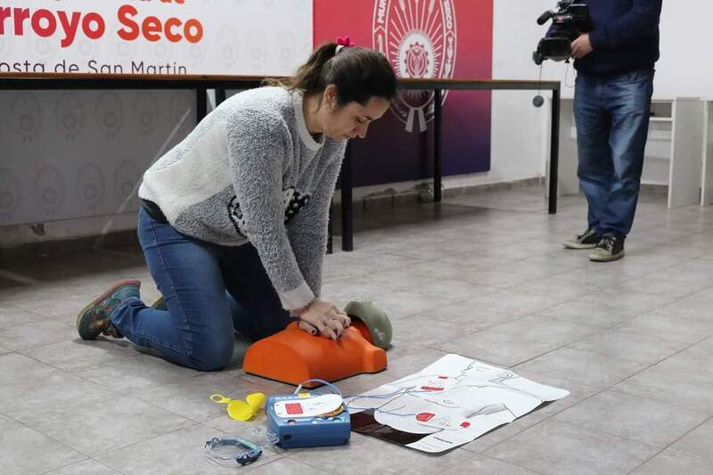 Imagen de 1&deg; Capacitaci&oacute;n de RCP y manejo de DEA