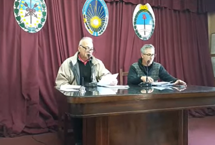 Imagen de Informe sobre el incumplimiento de la ordenanza de sem&aacute;foros peatonales