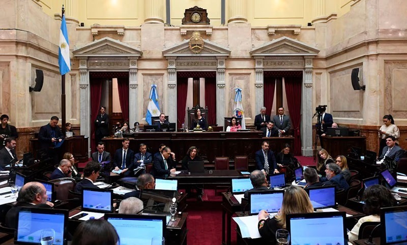 Imagen de Senadores pasar&aacute;n a cobrar 9 millones de pesos