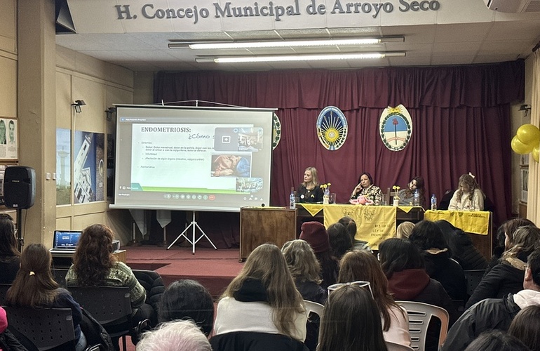 Imagen de Charla sobre Endometrosis en el Concejo Municipal.