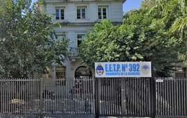 Imagen de Una alumna apu&ntilde;al&oacute; a una compa&ntilde;era tras una discusi&oacute;n en una escuela de barrio Tiro Suizo