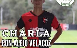 Imagen de Charla con Alejo Velacoz, organizada por los Amigos de la Estaci&oacute;n.