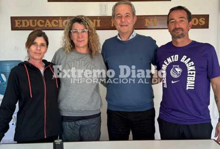 Imagen de La Municipalidad entregó un aporte económico al CEF N°46