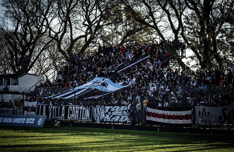 Imagen de Hoy, Unión ante Independiente será a puertas cerradas por Inhabilitación Municipal.