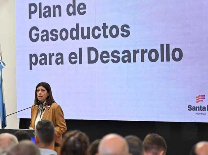 Imagen de Clara García: "Santa Fe tiene una política energética para el futuro"