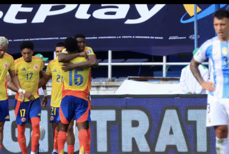 Imagen de Eliminatorias Sudamericanas: Argentina perdió 2-1 ante Colombia.