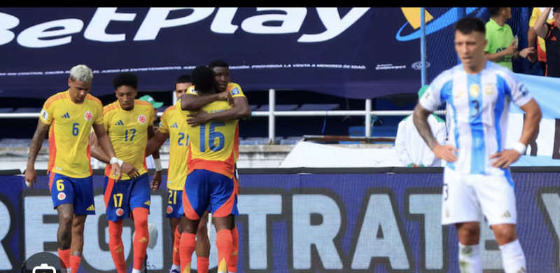 Imagen de Eliminatorias Sudamericanas: Argentina perdi&oacute; 2-1 ante Colombia.