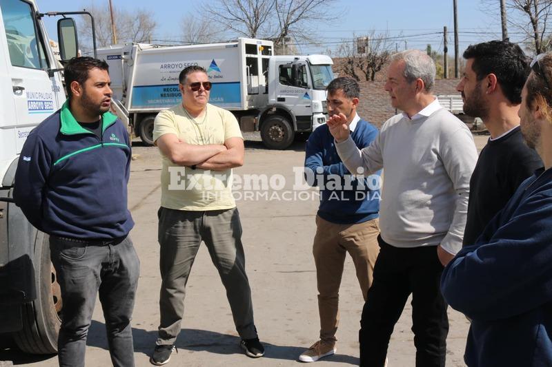 Imagen de El personal municipal recibi&oacute; una capacitaci&oacute;n para el uso de maquinarias