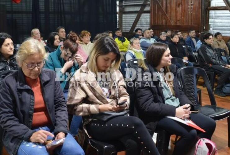 Imagen de Se llevó adelante un nuevo curso de manipulación de alimentos en Alvear