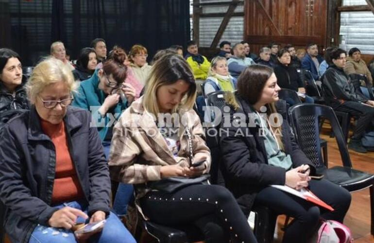 Imagen de Se llevó adelante un nuevo curso de manipulación de alimentos en Alvear