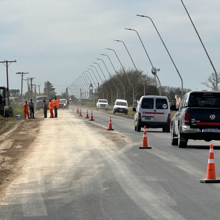 Imagen de Continúa la obra de repavimentación del acceso San José.