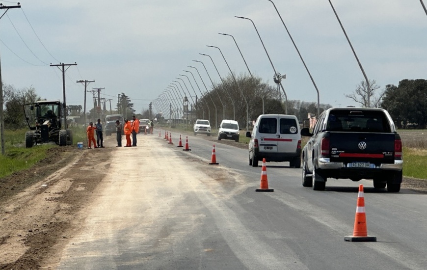 Imagen de Contin&uacute;a la obra de repavimentaci&oacute;n del acceso San Jos&eacute;.