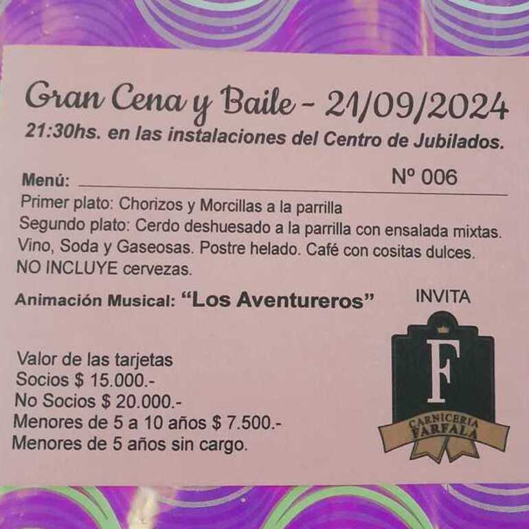 Imagen de "Gran Cena y Baile" en el Centro de Jubilados