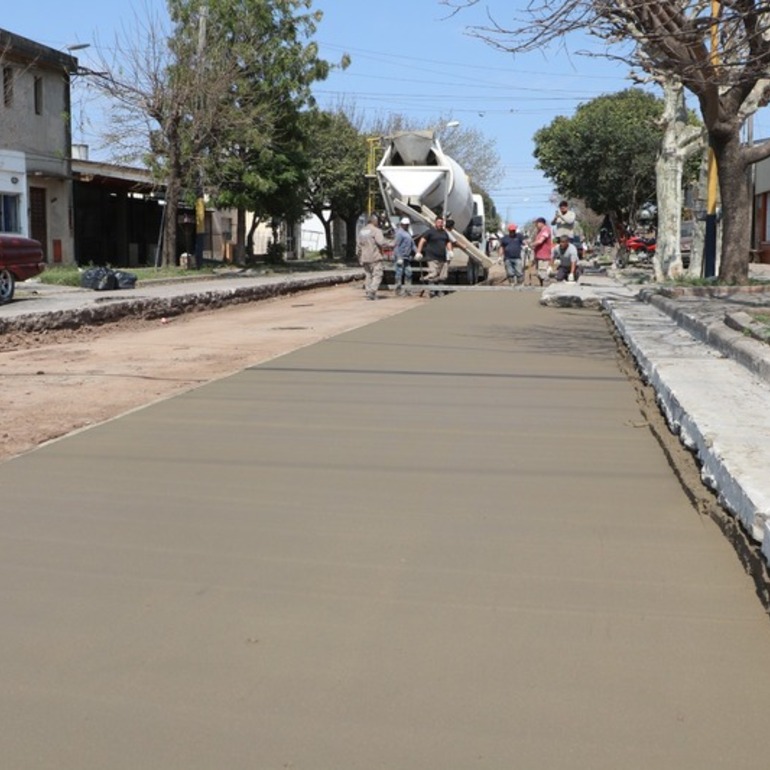 Imagen de Avanza la reconstrucción del pavimento en calle San Nicolás al 500